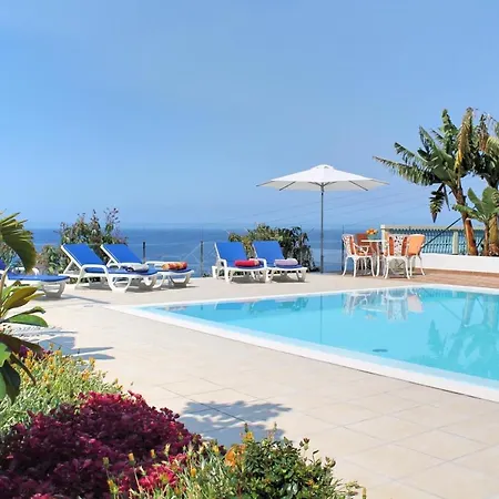 Beautiful Calheta Do Mar Iii 3 Bedrooms Infinity Pool Stunning Views Arco da Calheta (Madeira)