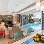 Beautiful Calheta Do Mar Iii 3 Bedrooms Infinity Pool Villa Arco da Calheta (Madeira)